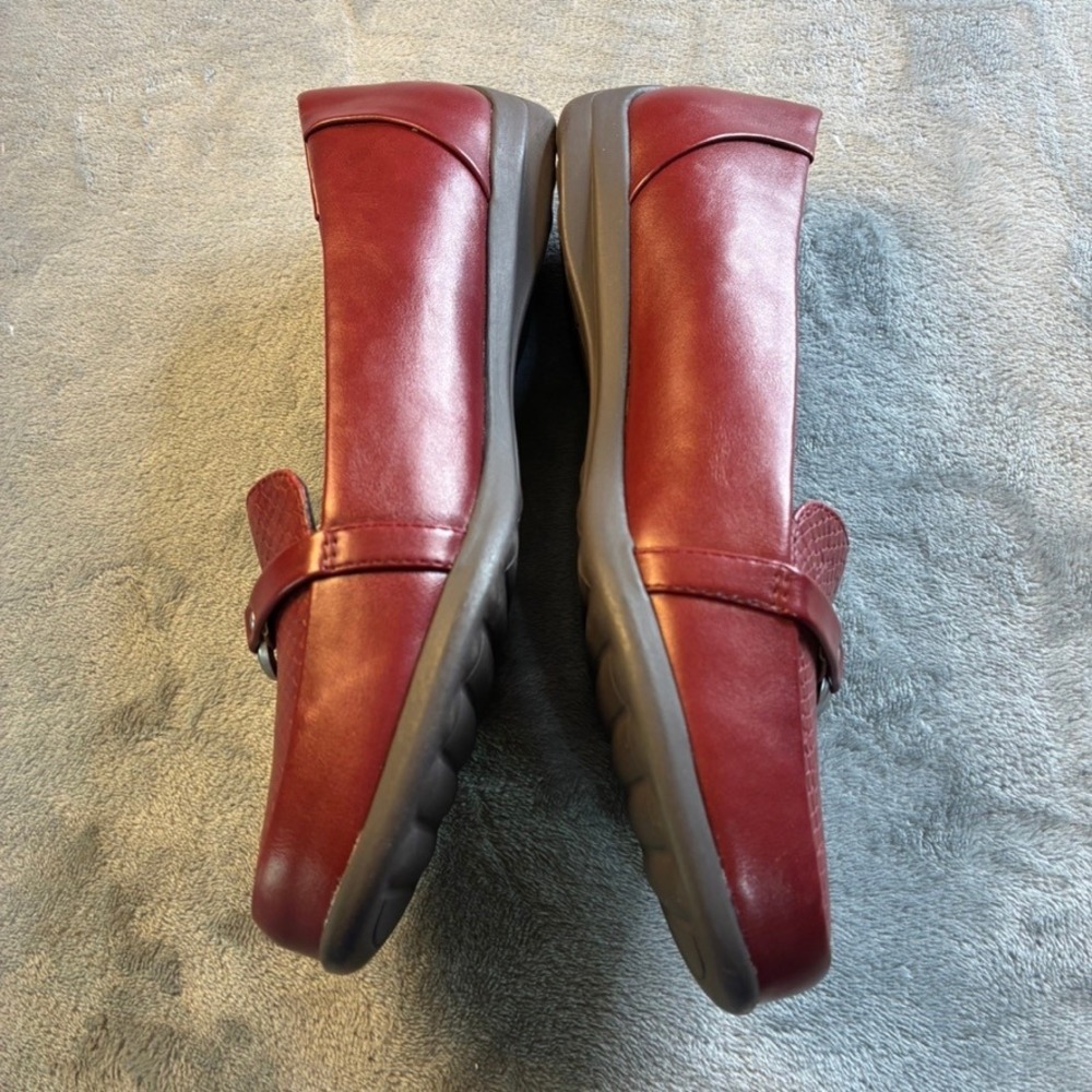 Kim Rogers Blayne Size 8.5M Burgundy Red Horsebit Loafers Ultra Comfort Flats - Picture 7 of 16